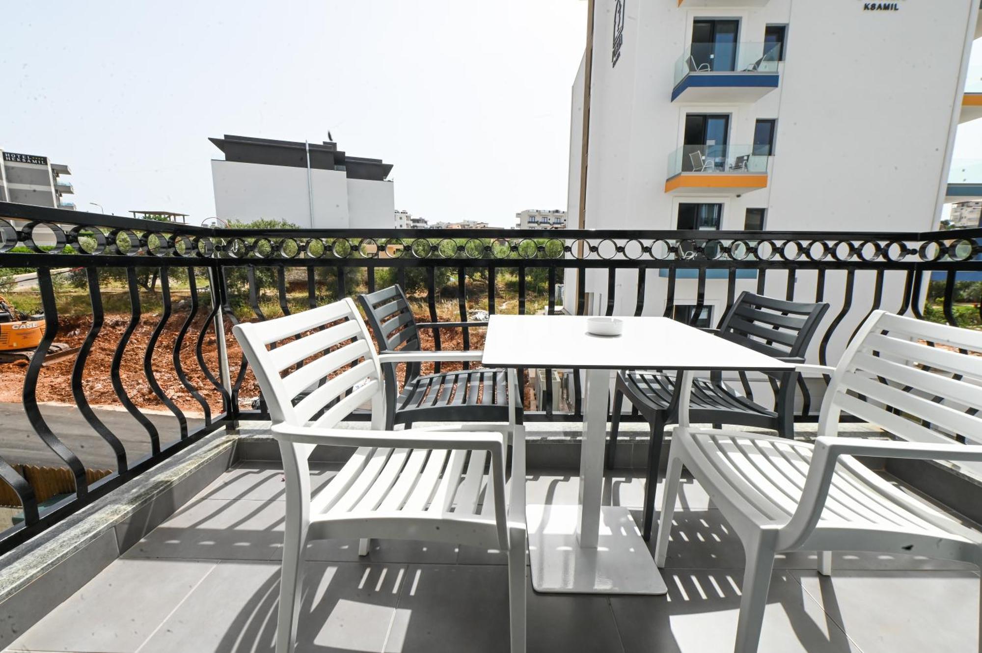 Bianco Hotel Ksamil Ngoại thất bức ảnh