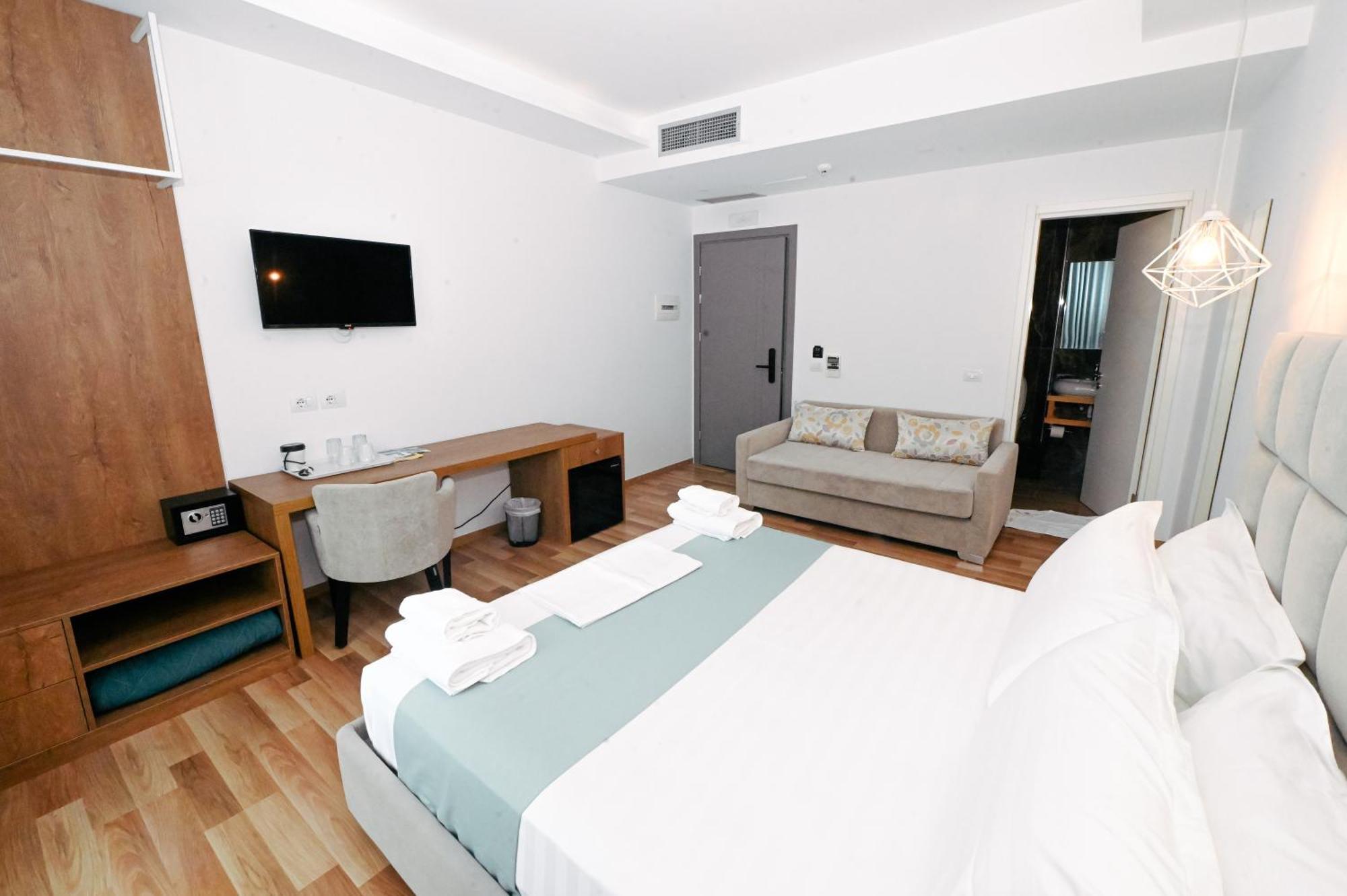 Bianco Hotel Ksamil Ngoại thất bức ảnh