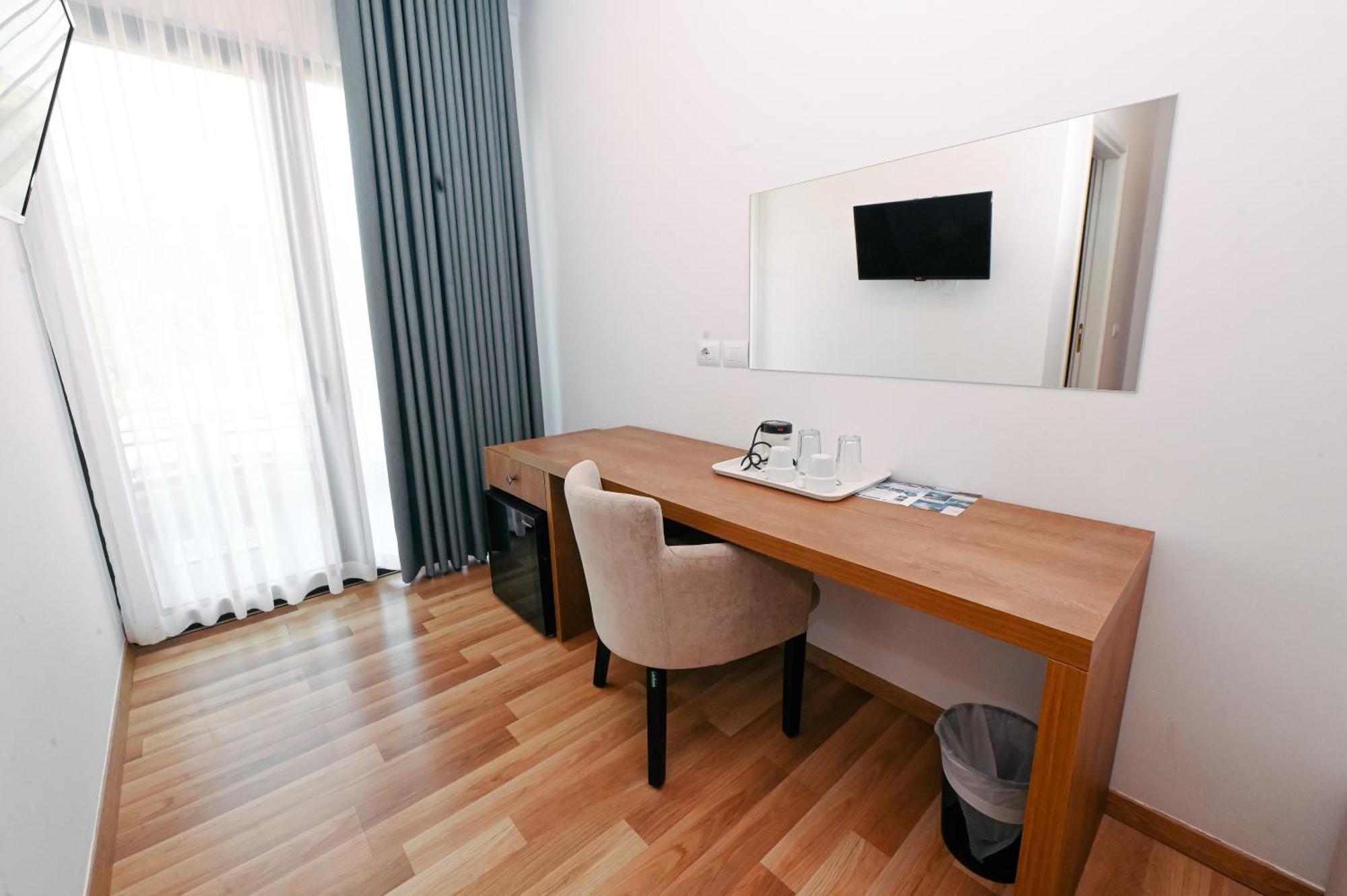 Bianco Hotel Ksamil Ngoại thất bức ảnh