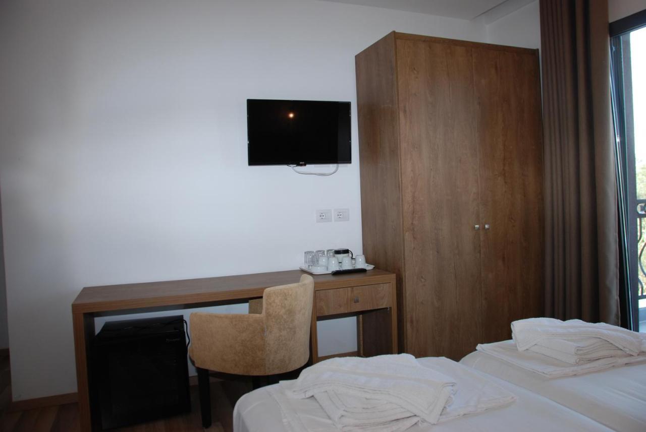 Bianco Hotel Ksamil Ngoại thất bức ảnh